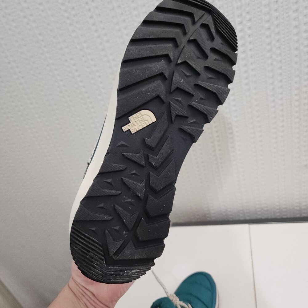 The North Face Women's ThermoBall Lace Up Waterproof Boots Teal Blue Size 9 - Picture 11 of 13